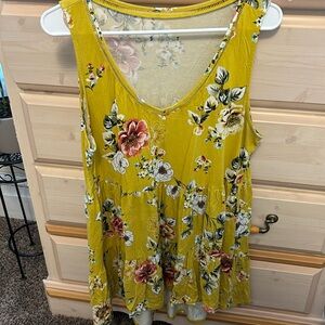 Size 2x Torrid floral tank top